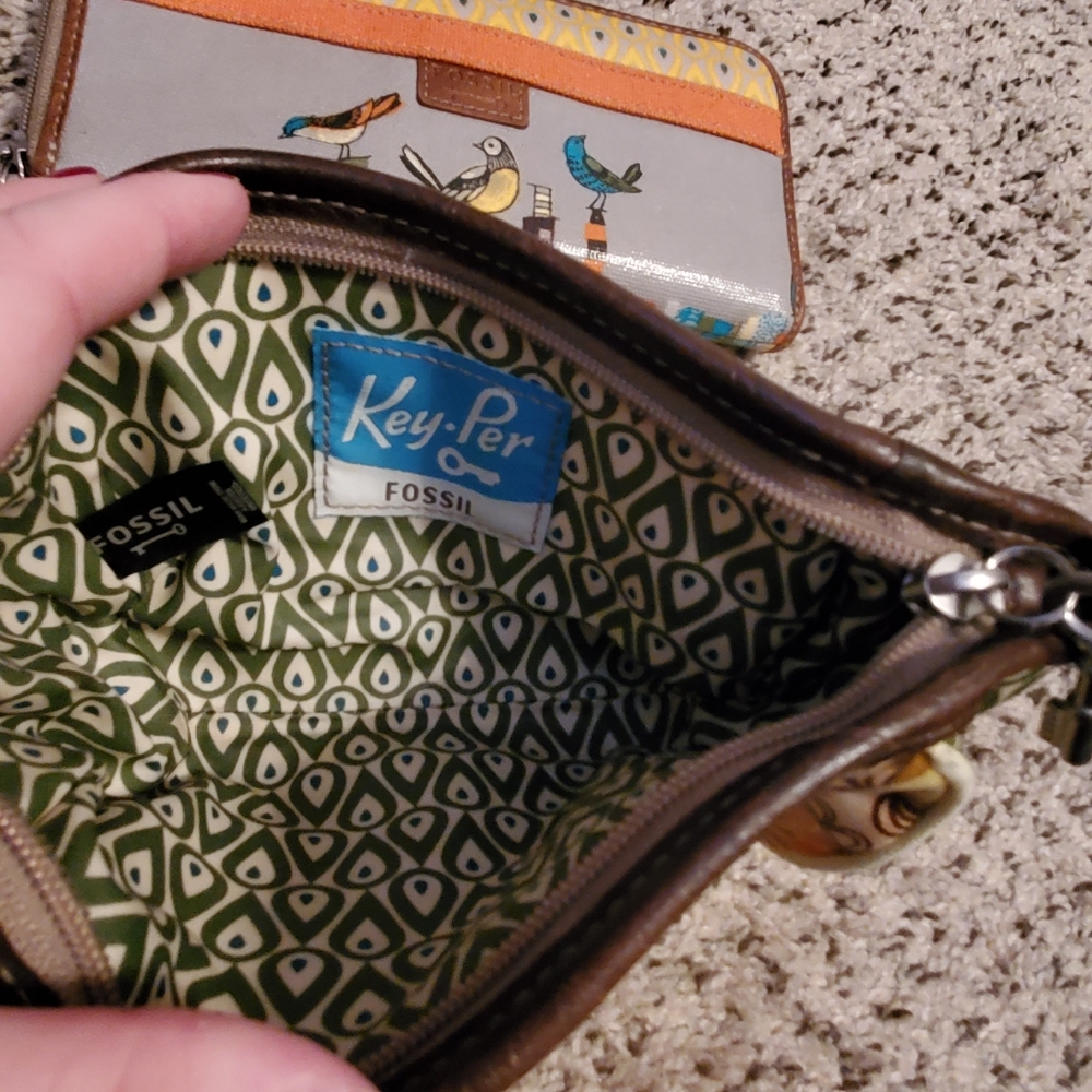Fossil Wallet And Makeup Bag Matching Set - image 2